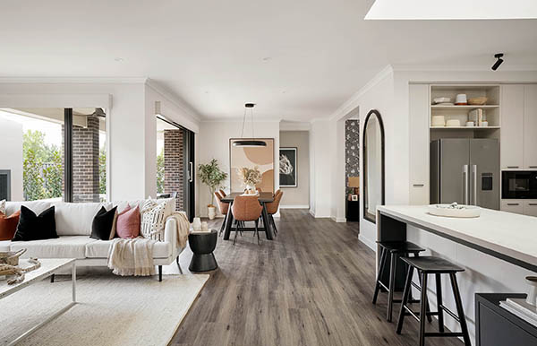 <p>Kitchen and Family</p>